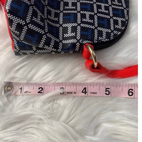 Tommy Hilfiger NWT Navy Logo Small Some Crossbody Bag - Picture 6 of 9